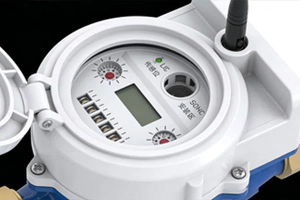 Innovatiivinen vesimittarin kuori tasapainottaa kestävyyttä ja toimivuutta